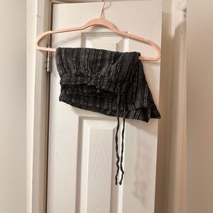 Time and Tru Black and White Patterned Shorts